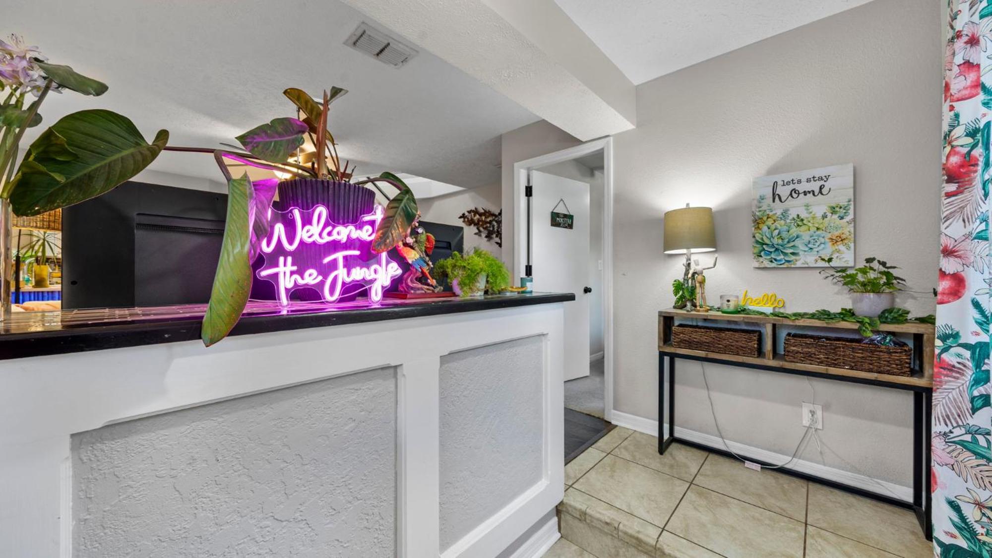 Zen Jungle House By Busch Gardens Sleeps 12 With Outdoor Games & Detached Play Space! Tampa Zewnętrze zdjęcie